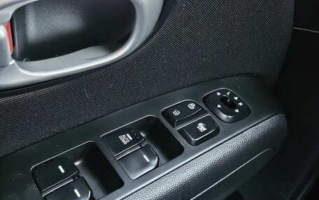 KIA Soul II рестайлинг, 2015 год, 1 399 000 рублей, 23 фотография