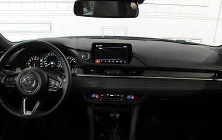 Mazda 6, 2023 год, 3 400 000 рублей, 2 фотография