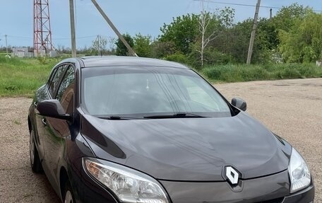 Renault Megane III, 2013 год, 780 000 рублей, 1 фотография