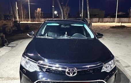 Toyota Camry, 2015 год, 1 700 000 рублей, 2 фотография