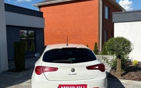Alfa Romeo Giulietta, 2014 год, 1 300 000 рублей, 6 фотография