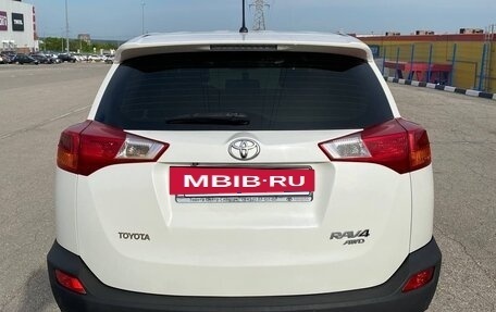 Toyota RAV4, 2013 год, 1 810 000 рублей, 8 фотография