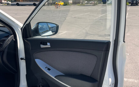 Hyundai Solaris II рестайлинг, 2012 год, 679 000 рублей, 11 фотография