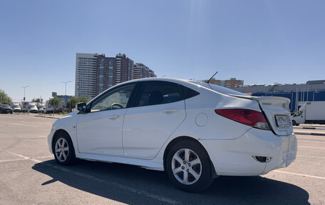 Hyundai Solaris II рестайлинг, 2012 год, 679 000 рублей, 18 фотография