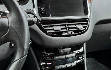 Peugeot 208 II, 2013 год, 450 000 рублей, 12 фотография