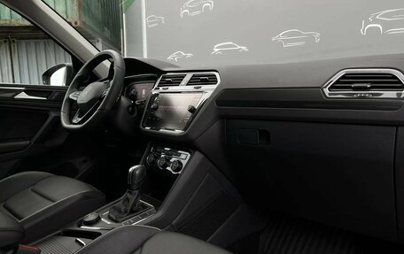 Volkswagen Tiguan II, 2020 год, 3 247 900 рублей, 9 фотография