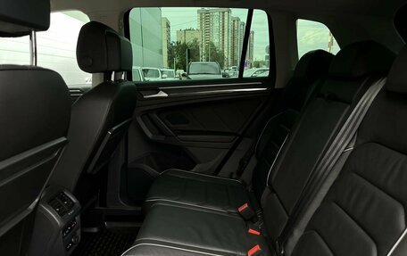 Volkswagen Tiguan II, 2020 год, 3 247 900 рублей, 13 фотография