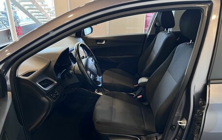 Hyundai Solaris II рестайлинг, 2021 год, 1 732 000 рублей, 16 фотография