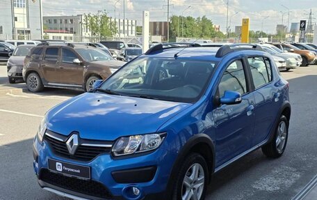 Renault Sandero II рестайлинг, 2015 год, 1 050 000 рублей, 3 фотография