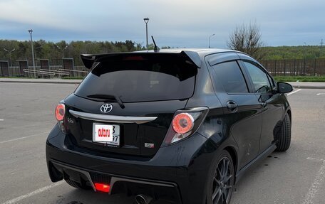 Toyota Vitz, 2015 год, 1 390 000 рублей, 3 фотография