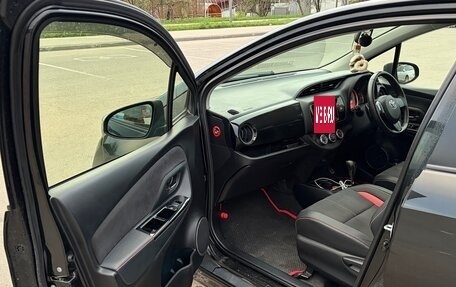 Toyota Vitz, 2015 год, 1 390 000 рублей, 11 фотография