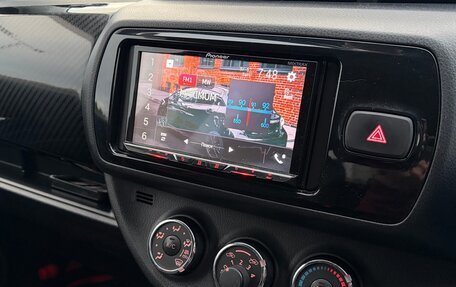 Toyota Vitz, 2015 год, 1 390 000 рублей, 25 фотография