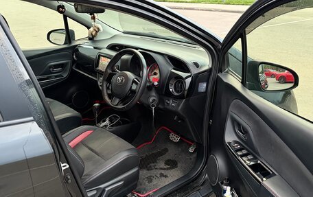 Toyota Vitz, 2015 год, 1 390 000 рублей, 21 фотография