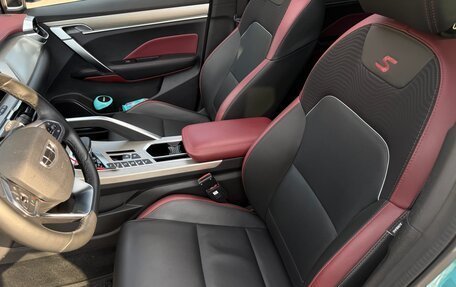Geely Coolray I, 2022 год, 1 700 000 рублей, 9 фотография