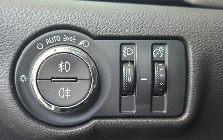 Opel Astra J, 2013 год, 949 000 рублей, 17 фотография
