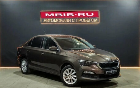 Skoda Rapid II, 2021 год, 1 650 000 рублей, 3 фотография
