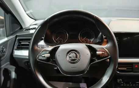 Skoda Rapid II, 2021 год, 1 650 000 рублей, 10 фотография