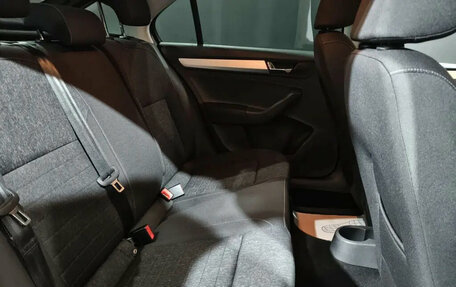 Skoda Rapid II, 2021 год, 1 650 000 рублей, 16 фотография