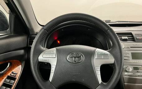 Toyota Camry, 2010 год, 1 250 000 рублей, 11 фотография