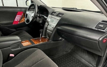 Toyota Camry, 2010 год, 1 250 000 рублей, 9 фотография