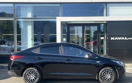 Hyundai Solaris II рестайлинг, 2021 год, 1 512 000 рублей, 4 фотография