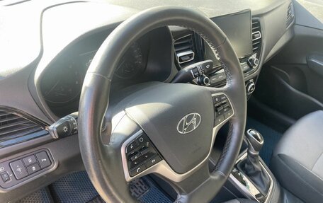 Hyundai Solaris II рестайлинг, 2021 год, 1 512 000 рублей, 14 фотография