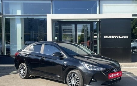 Hyundai Solaris II рестайлинг, 2021 год, 1 512 000 рублей, 3 фотография