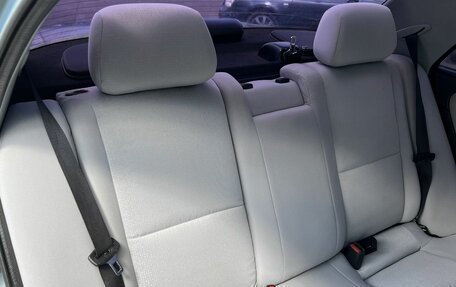 Mitsubishi Carisma I, 2003 год, 225 000 рублей, 9 фотография