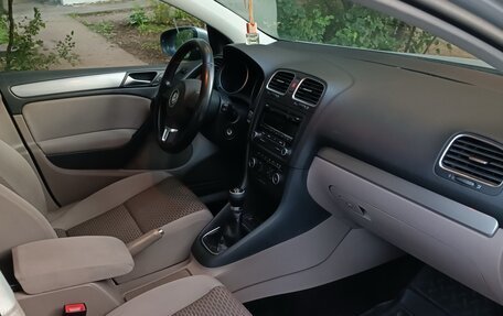 Volkswagen Golf VI, 2011 год, 500 000 рублей, 8 фотография