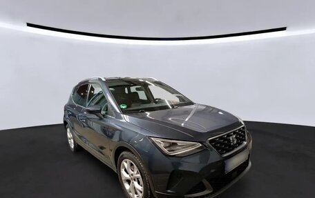 SEAT Arona I, 2022 год, 1 642 000 рублей, 3 фотография