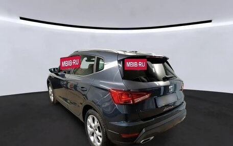 SEAT Arona I, 2022 год, 1 642 000 рублей, 4 фотография