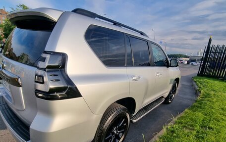 Toyota Land Cruiser Prado 150 рестайлинг 2, 2021 год, 8 500 000 рублей, 2 фотография