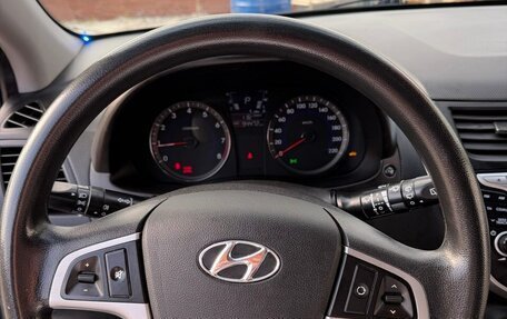Hyundai Solaris II рестайлинг, 2014 год, 925 000 рублей, 21 фотография