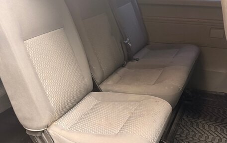Volkswagen Caravelle T5, 2012 год, 1 270 000 рублей, 12 фотография