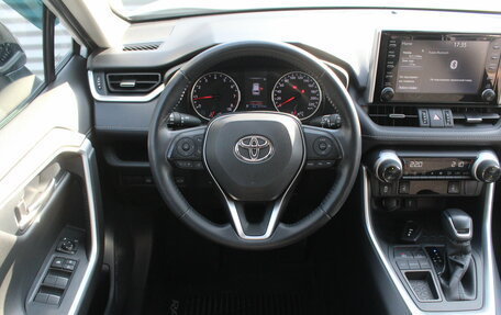 Toyota RAV4, 2021 год, 3 150 000 рублей, 7 фотография