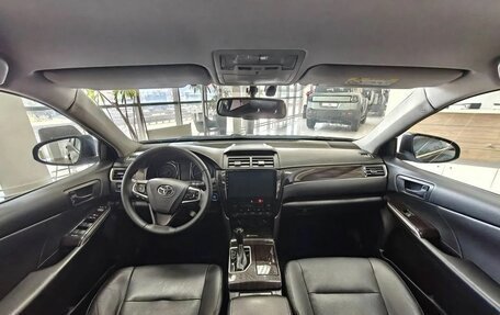 Toyota Camry, 2016 год, 1 700 000 рублей, 10 фотография