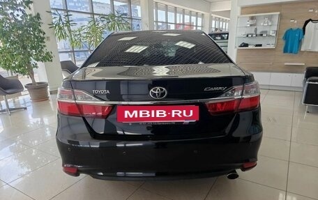 Toyota Camry, 2016 год, 1 700 000 рублей, 6 фотография