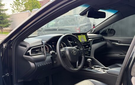 Toyota Camry, 2021 год, 3 650 000 рублей, 7 фотография