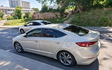 Hyundai Elantra VI рестайлинг, 2018 год, 1 750 000 рублей, 2 фотография