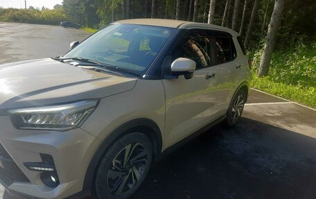 Toyota Raize I, 2019 год, 1 780 000 рублей, 3 фотография
