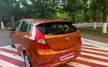 Hyundai Solaris II рестайлинг, 2015 год, 1 250 000 рублей, 10 фотография