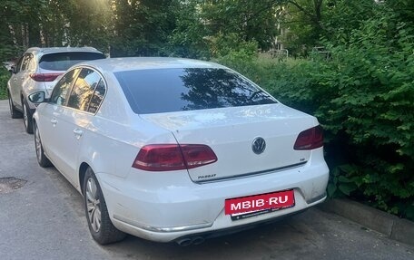 Volkswagen Passat B7, 2011 год, 550 000 рублей, 2 фотография