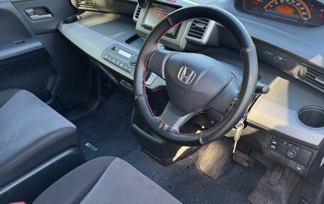Honda Freed I, 2010 год, 1 020 000 рублей, 7 фотография