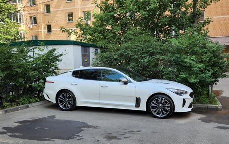 KIA Stinger I, 2018 год, 2 300 000 рублей, 8 фотография