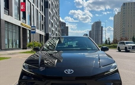 Toyota Camry, 2024 год, 3 650 000 рублей, 6 фотография