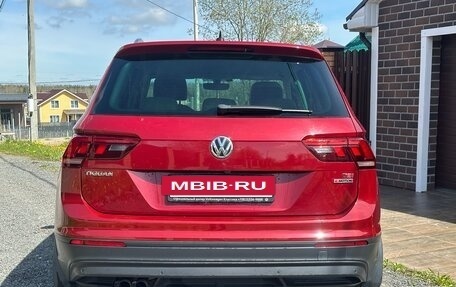 Volkswagen Tiguan II, 2017 год, 2 350 000 рублей, 4 фотография