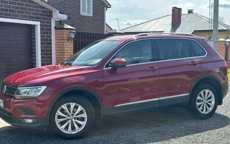 Volkswagen Tiguan II, 2017 год, 2 350 000 рублей, 25 фотография