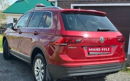 Volkswagen Tiguan II, 2017 год, 2 350 000 рублей, 12 фотография