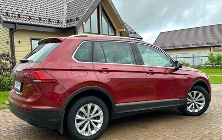 Volkswagen Tiguan II, 2017 год, 2 350 000 рублей, 28 фотография