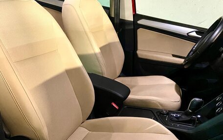 Volkswagen Tiguan II, 2017 год, 2 350 000 рублей, 39 фотография